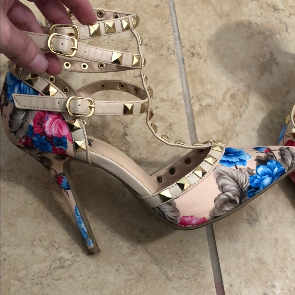 Floral heels